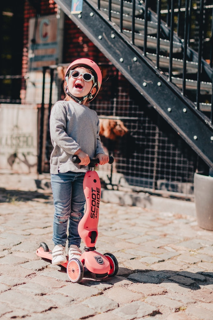 Scoot and Ride Highwaykick 1 - Peach