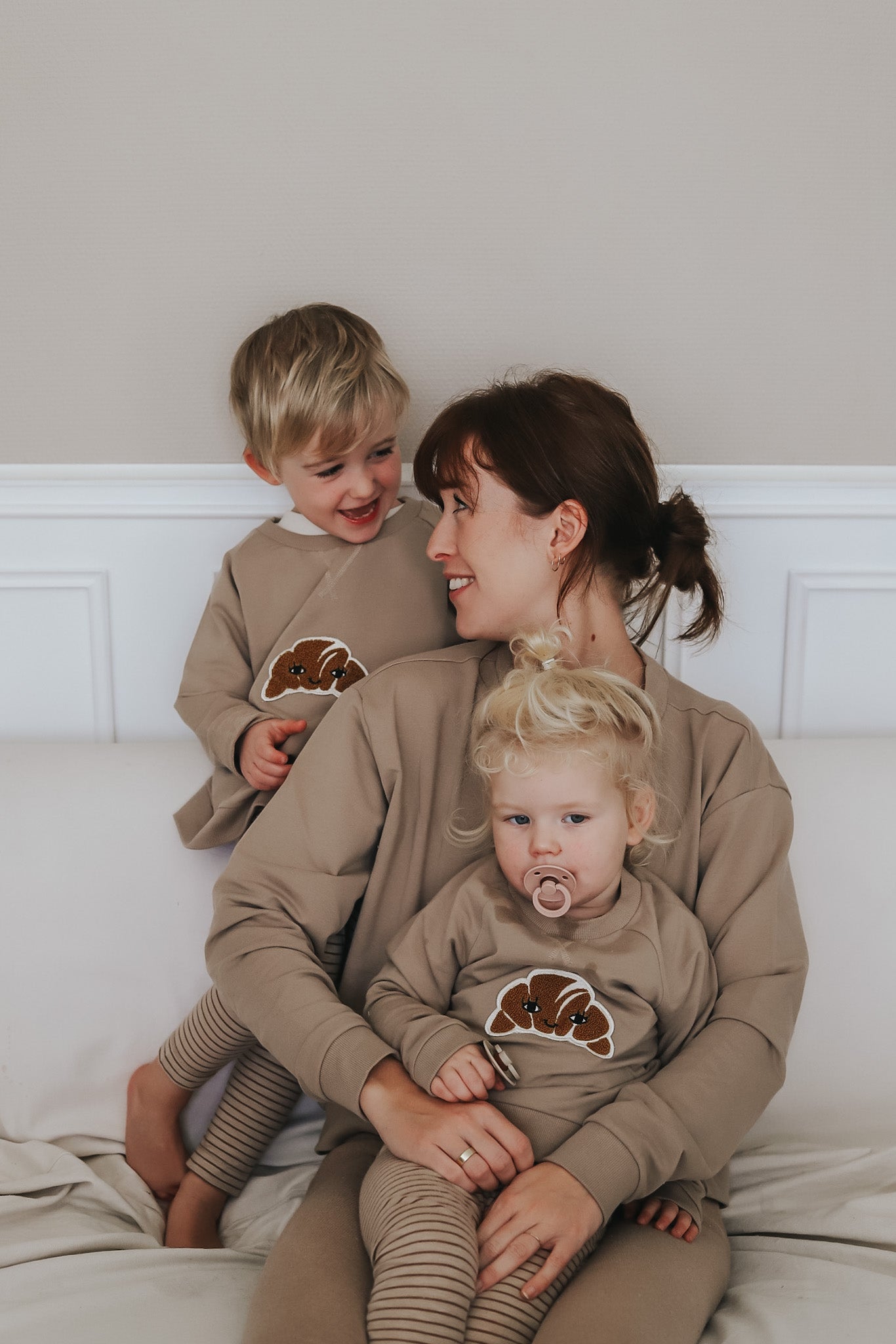 Organic Sweatshirt Croissant Patch