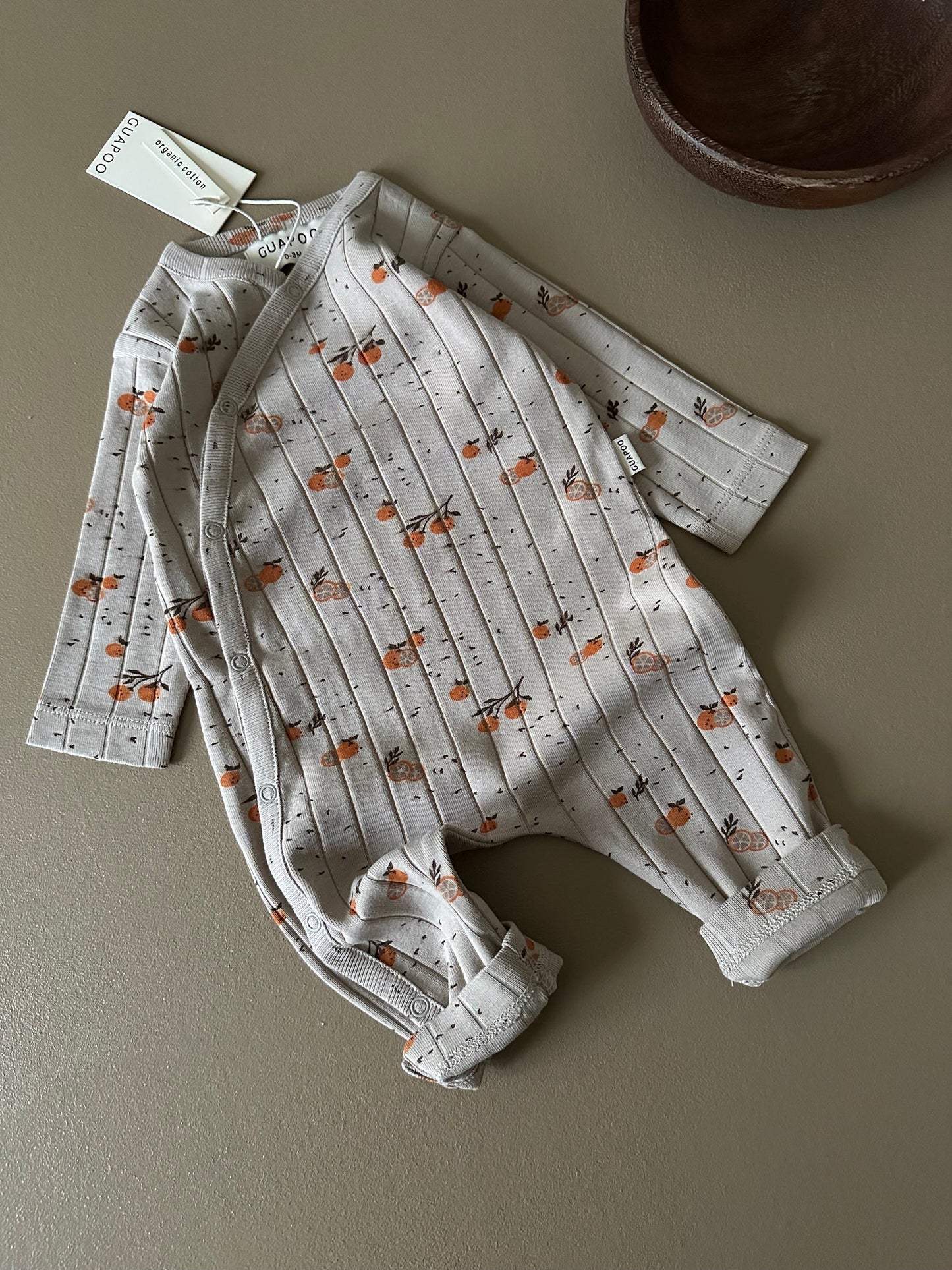 Onesie mini clementines