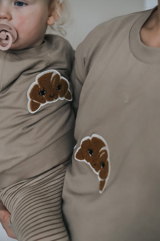 Organic Sweatshirt Croissant Patch