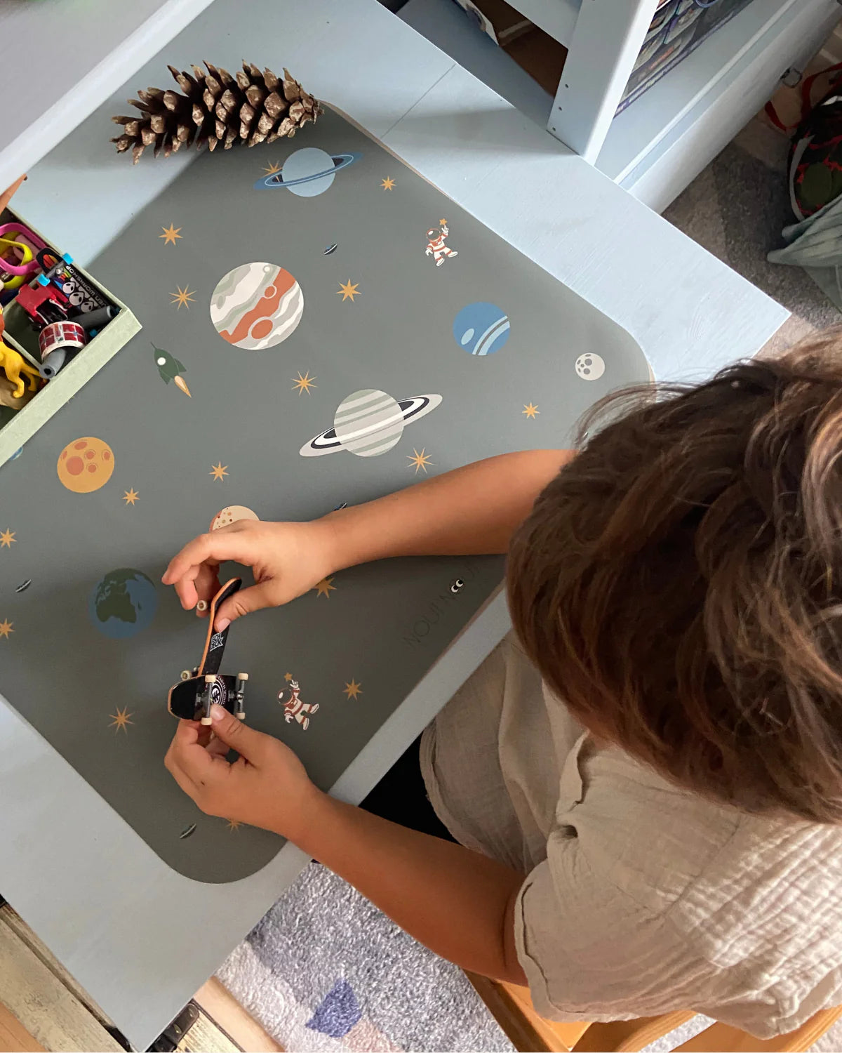 XL PLACEMAT SPACE