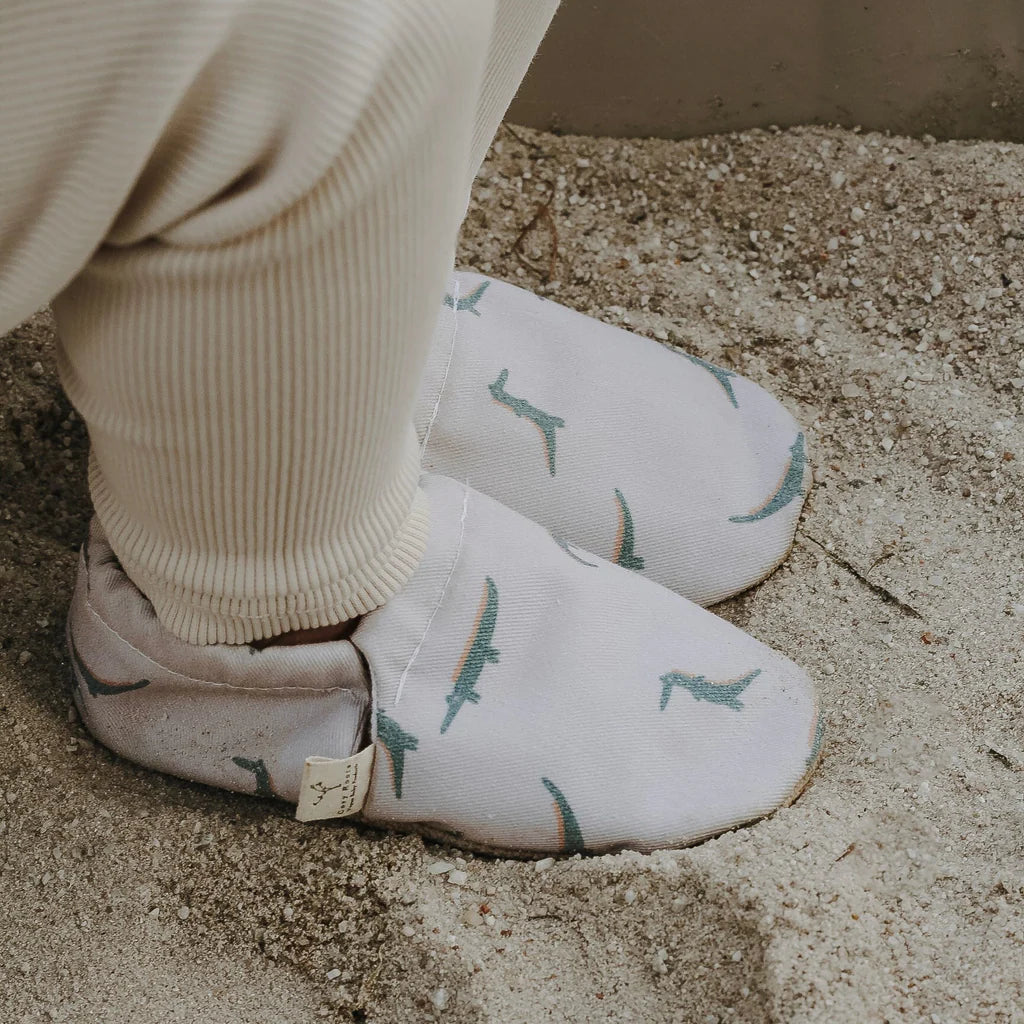 Vegan Shoes- Happy Crocodile